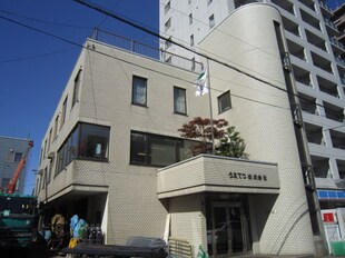 上野ビルの物件外観写真
